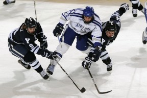 Karsa重要时刻出色防守，C9带队取胜！热度持续攀升